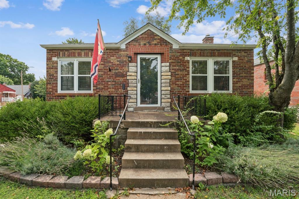 5000 Steffens Avenue, St Louis City, MO  63116