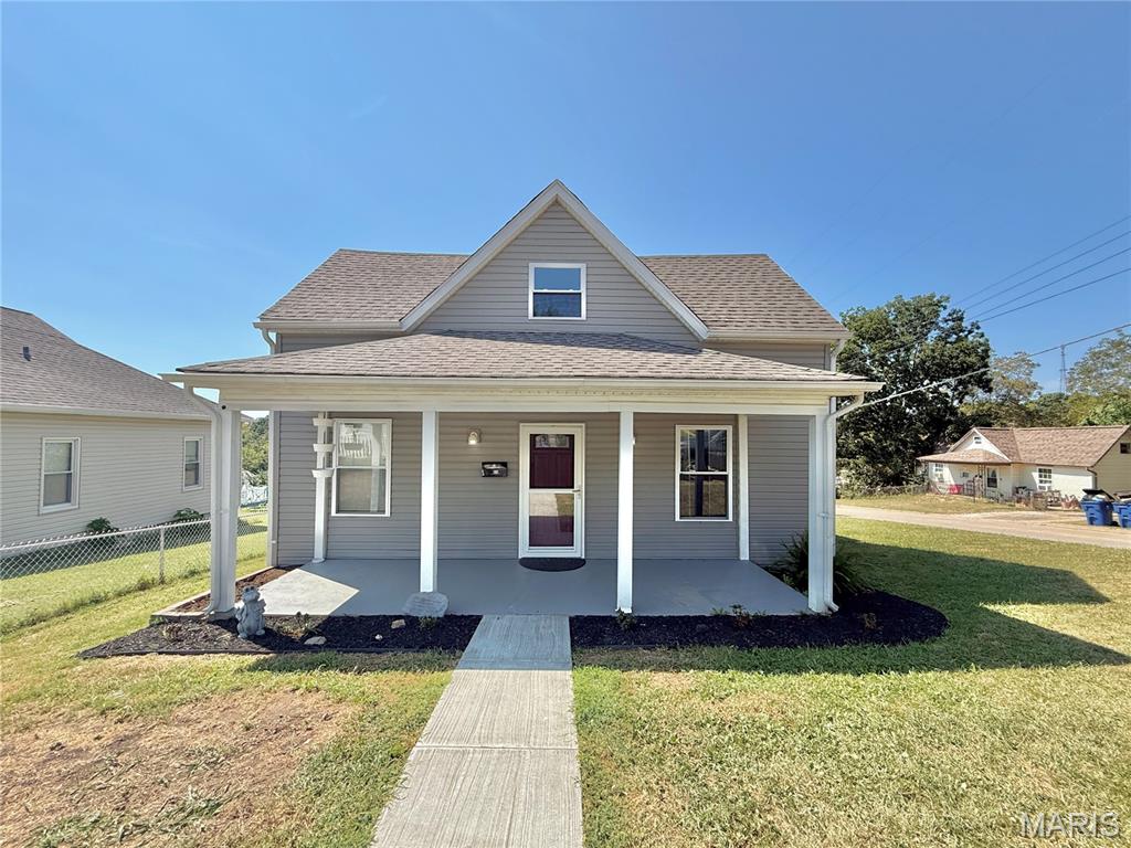 819 Stewart